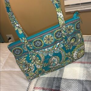 VERA BRADLEY BAG